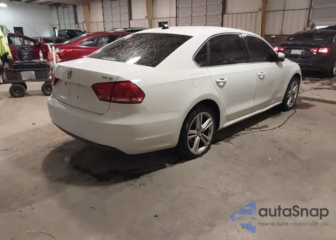 2014 Volkswagen Passat 1.8T Se из США, поврежденный, VIN 1VWBT7A31EC039670